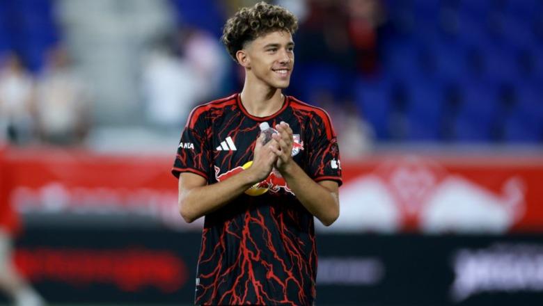 Adri Mehmeti, 17-vjeçari shqiptar yll i futbollit amerikan! Sot, në ndeshje përballë Lionel Messi-t