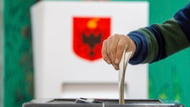 Fatos Çoçoli: Qeverisja me votë nuk rrëzohet nga molotovët dhe gurët!