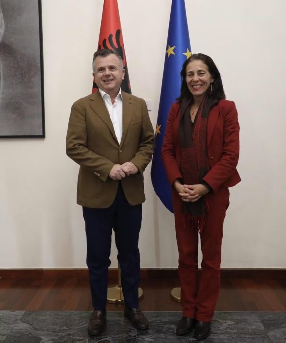 Taulant Balla zbardh detajet nga takimi me ambasadoren e re të BE-së: Shqipëria të ruajë ritmin e negociatave për anëtarësim